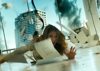 Illustration for article titled Transformers 3 is a movie about how wrong you were to hate Transformers 2